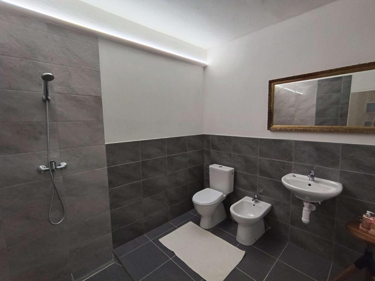Apartmany Nad Splavem Znojmo Eksteriør billede