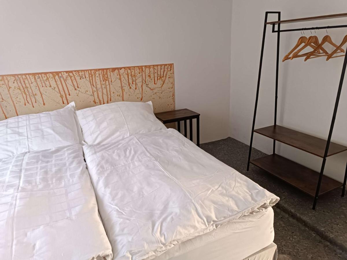 Apartmany Nad Splavem Znojmo Eksteriør billede